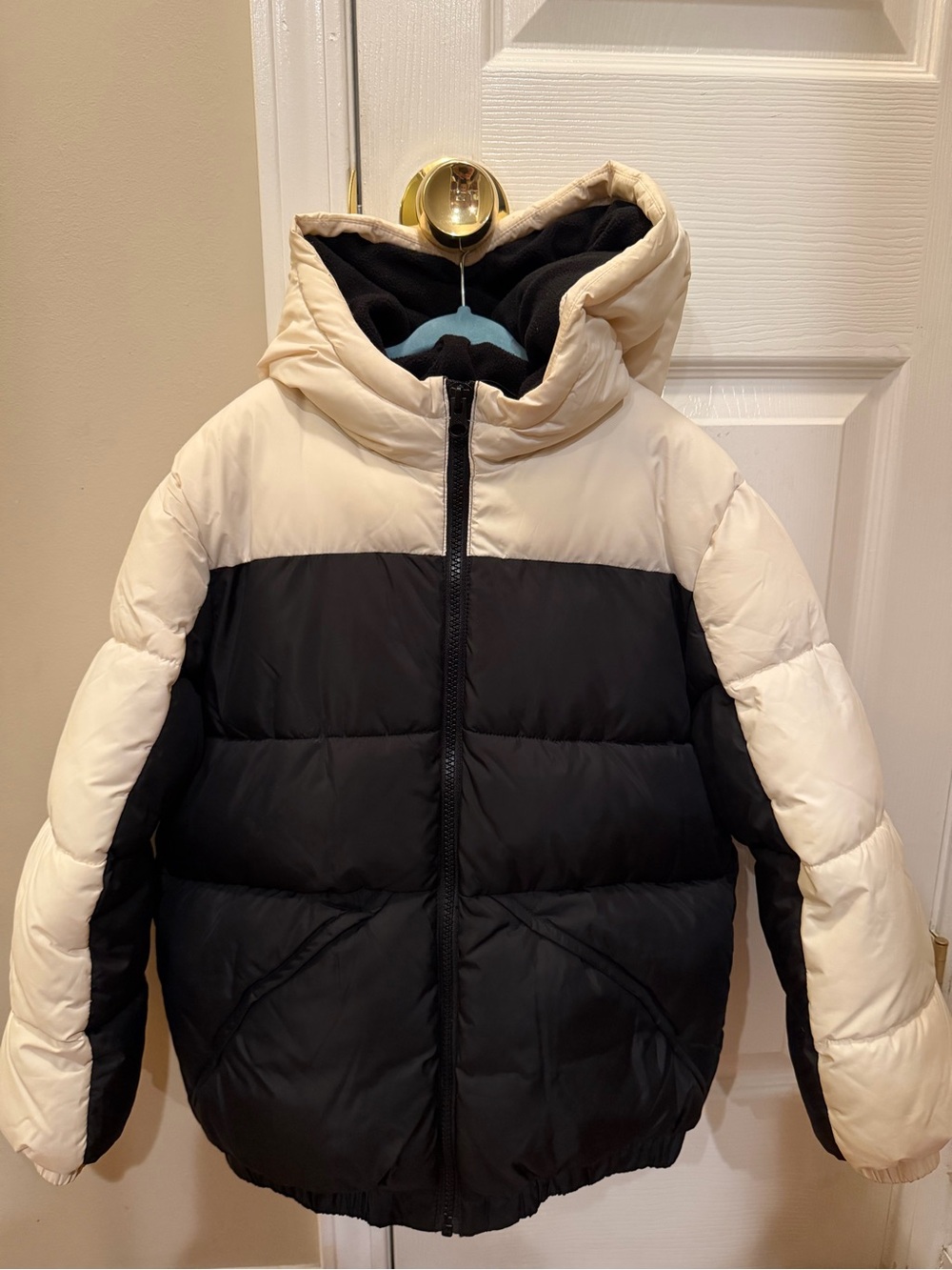 United Colors Of Benetton Kids Two-Tone Hooded Puffer Jacket - Black & Cream 7/8